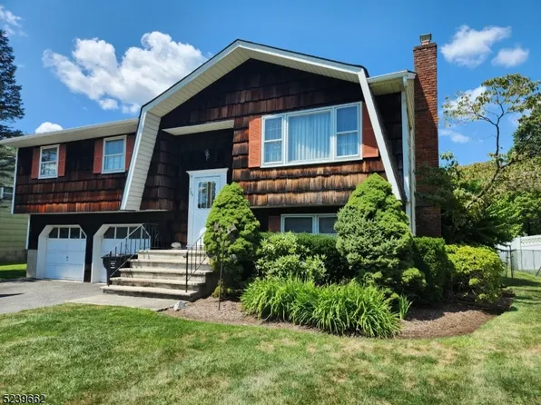 785 Decker Pl, Paramus Boro, NJ 07652