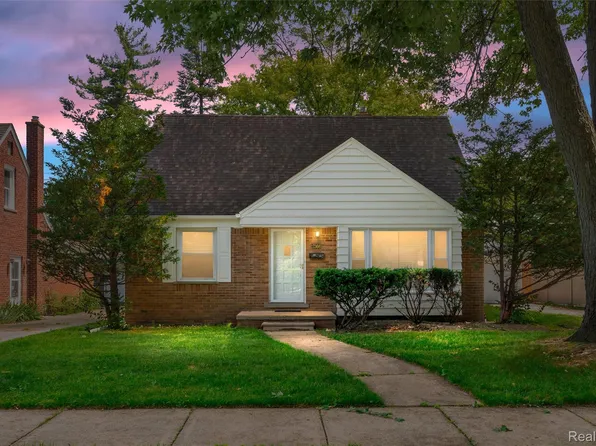 17366 Centralia, Redford, MI 48240