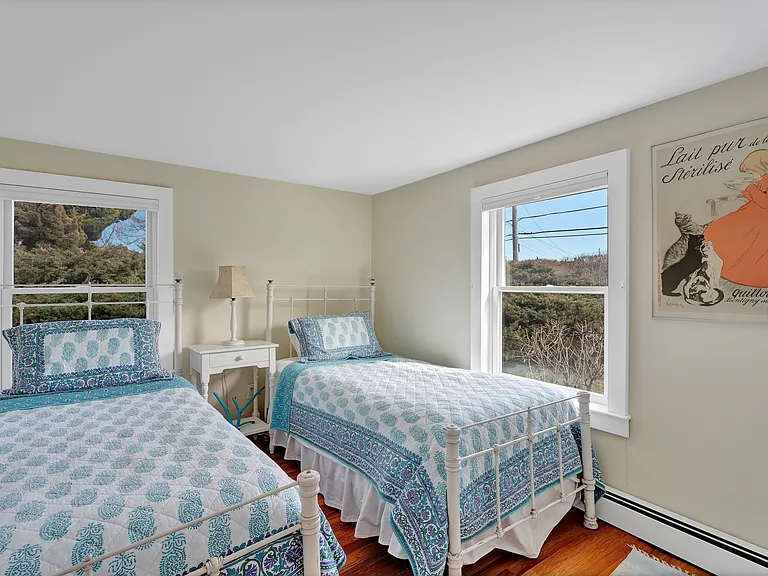 Dune Rd — Photo 12