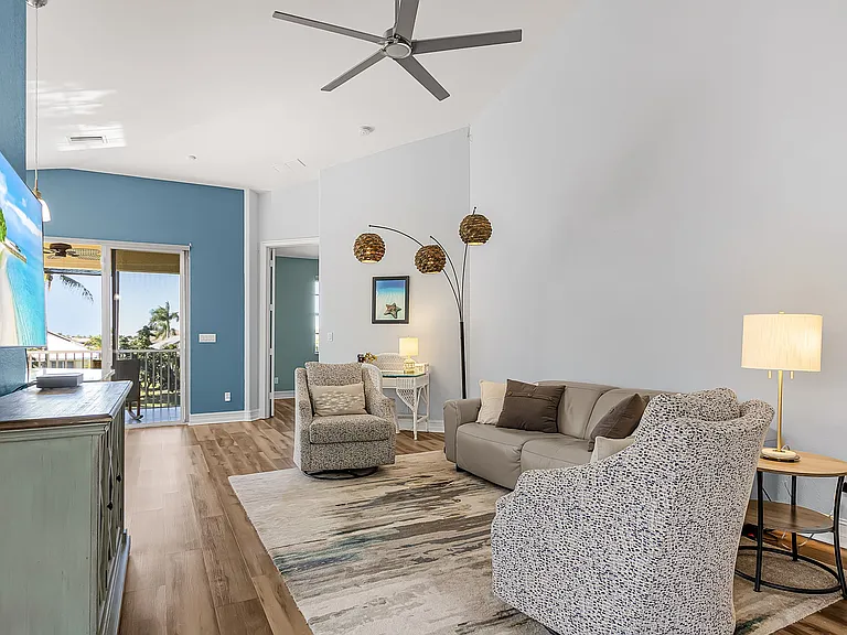 5610 Cape Harbour Dr #201 — Photo 13