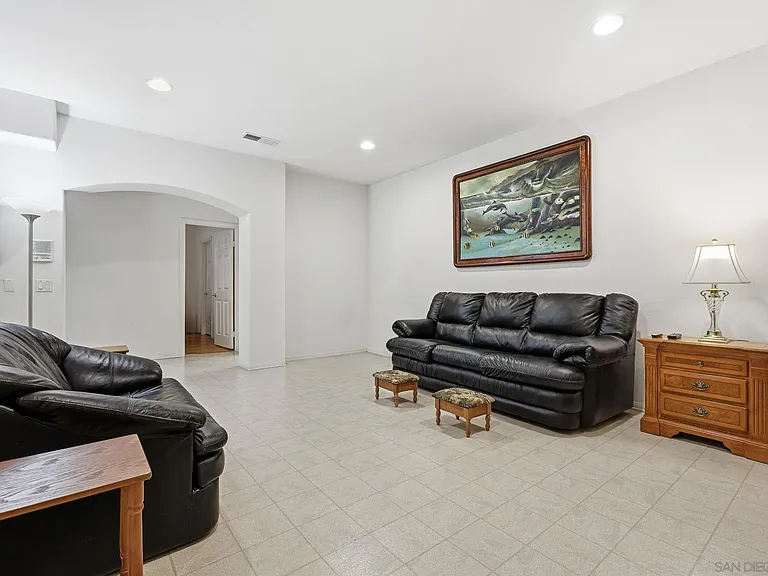8010 Gilman Ct — Photo 29