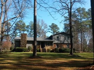 243 Hunting Cir, Gray, GA 31032