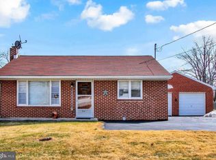 64 W George St, York, PA 17408