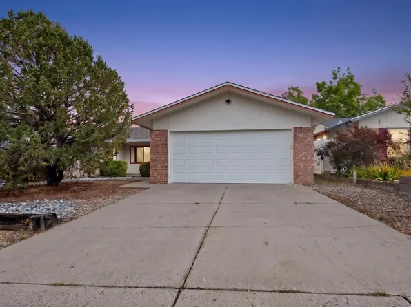 8121 Irwin St NE, Albuquerque, NM 87109