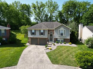 5732 Villas Creek Dr, Mason, OH