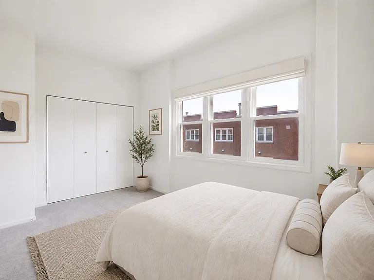 1781 W Altgeld St #0 — Photo 7