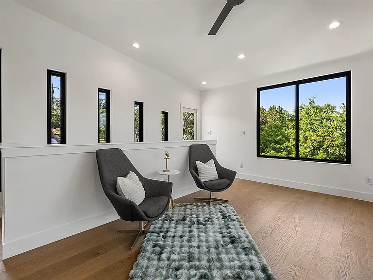 3705 Wilson St #1 — Photo 16