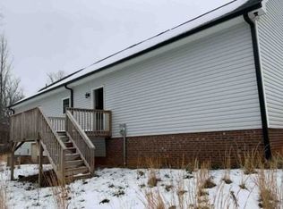 1700 Ivey Ct, Maiden, NC 28650