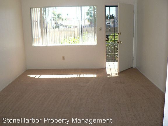 4th image of 4010 Kansas St APT 2