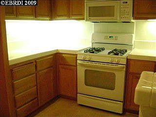 2nd image of 120 Carmel St