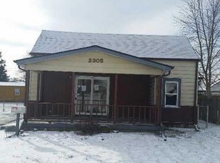 2305 S East St, Elwood, IN 46036