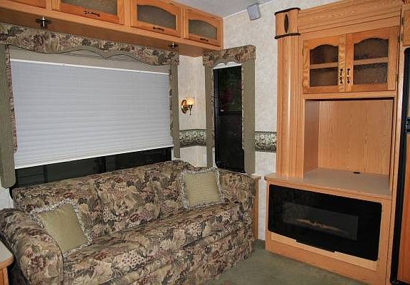 4th image of 3388 5th Ave Lot 19