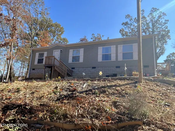 804 7th Ave W, Lenoir City, TN 37771