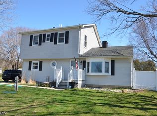 8 Millbrook Rd, Franklin Twp., NJ 07882