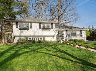 4941 Northcott Ave, Downers Grove, IL 60515