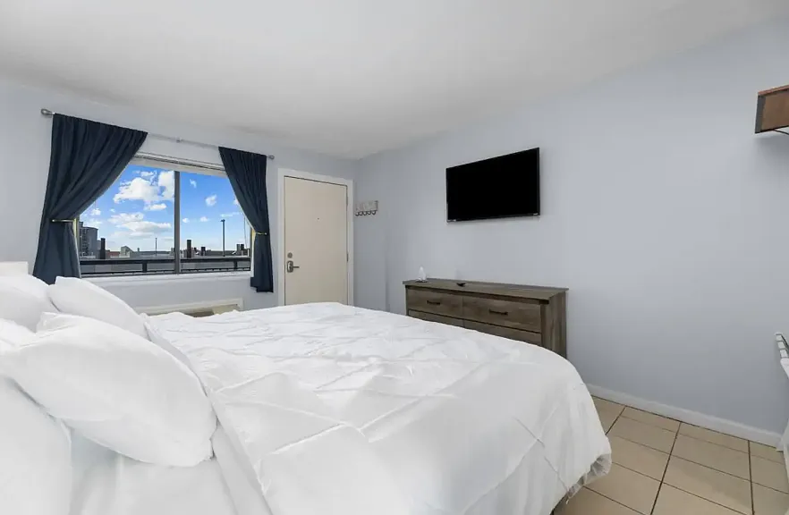 2001 S Ocean Blvd #617