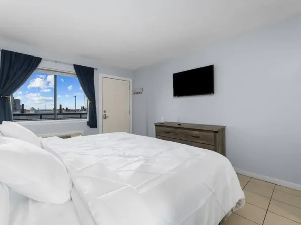 2001 S Ocean Blvd, Myrtle Beach, SC