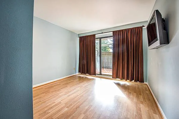 8845 166th Ave NE #B104 — Photo 11