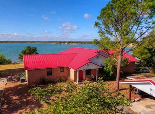 924 Cozy Ln, Tow, TX 78672