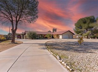 20071 Serrano Rd, Apple Valley, CA 92307