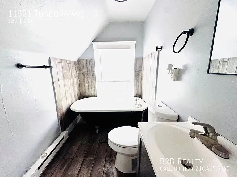 11521 Tuscora Ave #3 — Photo 10