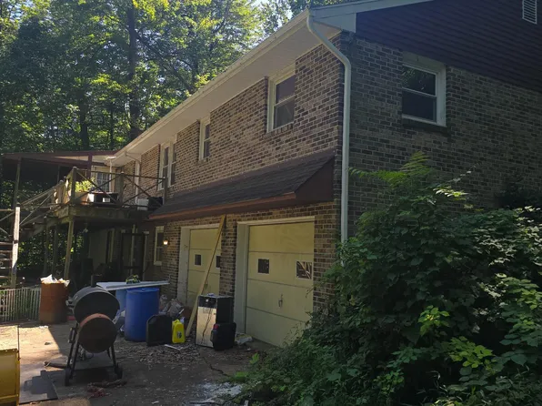 57 Fox Creek Rd, Wrightsville, PA 17368