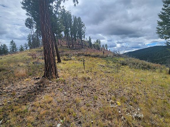 3rd image of 250 Felan Gulch Rd