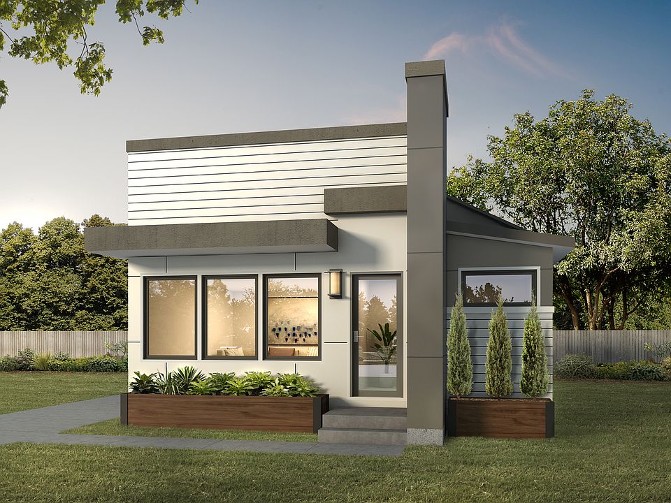 1st image of 570 Pleasant Ave