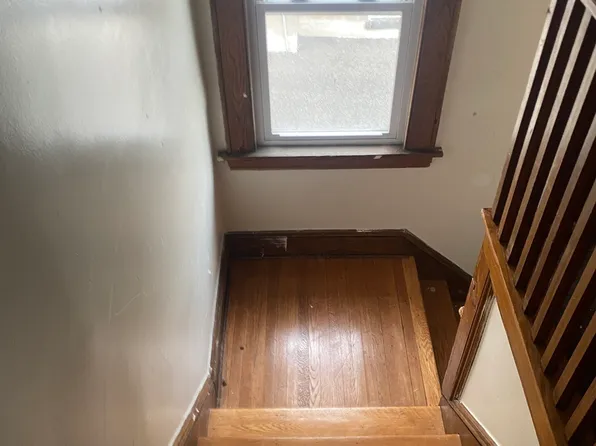 454 Summit St, Bridgeport, CT 06606