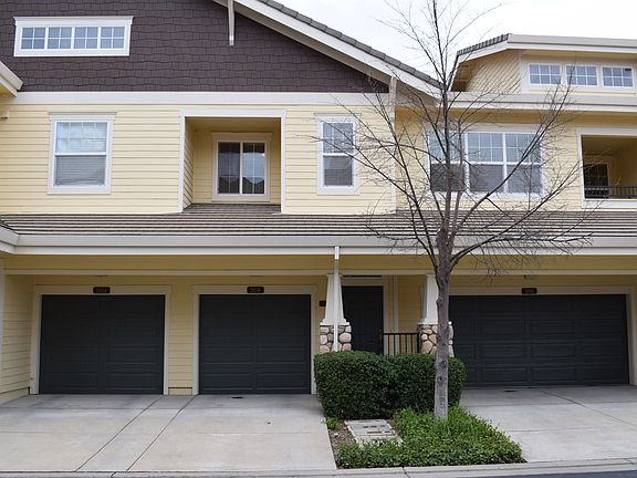 2nd image of 2856 Brighton Beach Way