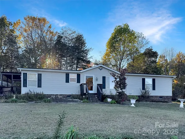 125 Cripple Creek Ln, Statesville, NC 28677