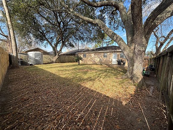 3rd image of 3130 Balzar St
