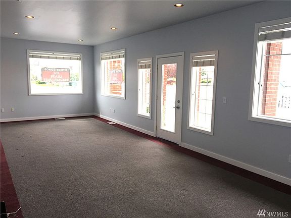 2nd image of 2949 Griffin Ave Ste 101