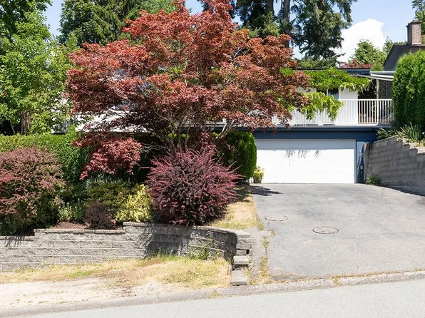 10641 Westside Dr, Delta, BC V4C 1R5