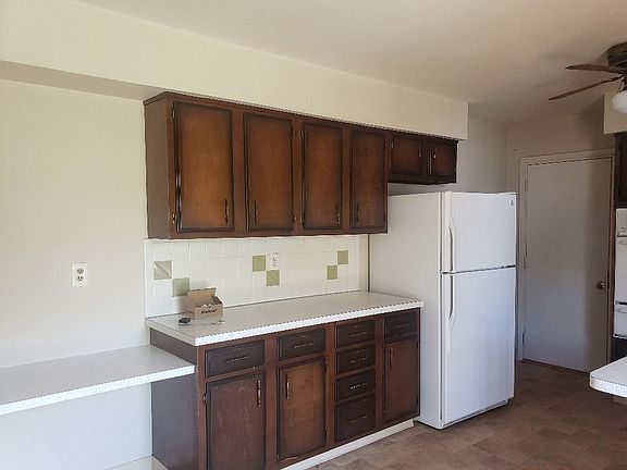 5th image of 11904 Waidi Ave