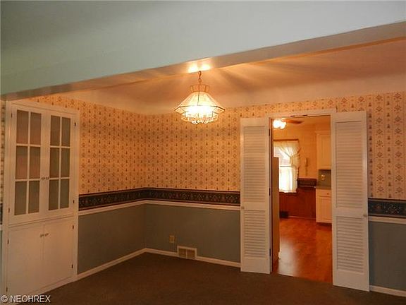5th image of 900 Colony Dr