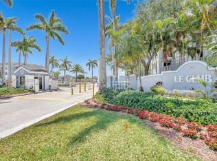 Le Club, Cutler Bay, FL 33189