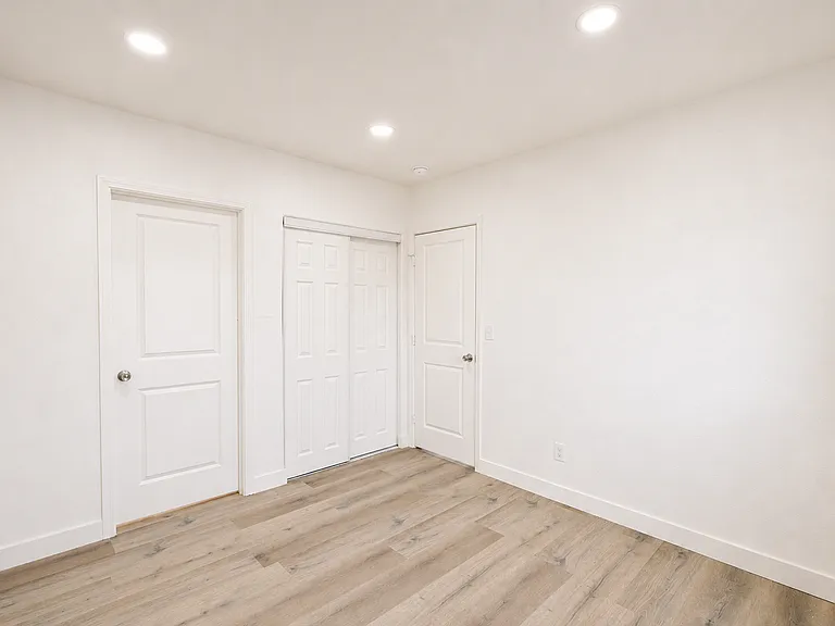 6187 Vanessa St — Photo 12