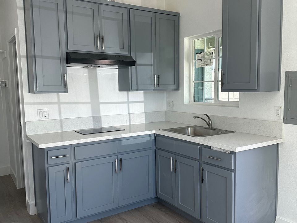 1st image of 10969 Hickory St #1/2