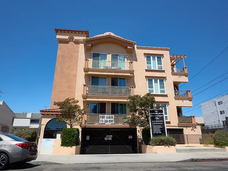 Ventura Canyon — Photo 23