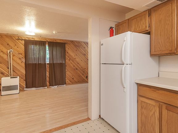 4th image of 4032 Dunlap Ave #2