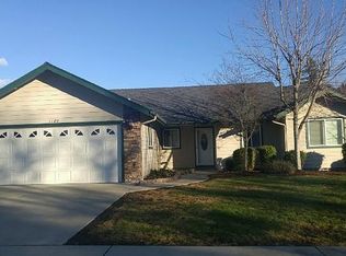 1185 SE Gladiola Dr, Grants Pass, OR 97526