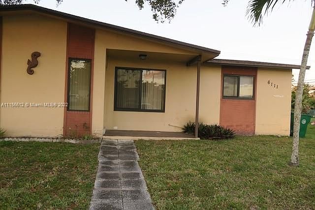1st image of 6111 SW 39th Ct #2