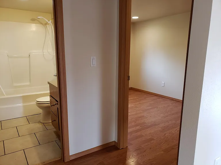 343 SW 7th Ave — Photo 6