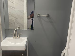 33-35 Elliott St #2, Hartford, CT 06114