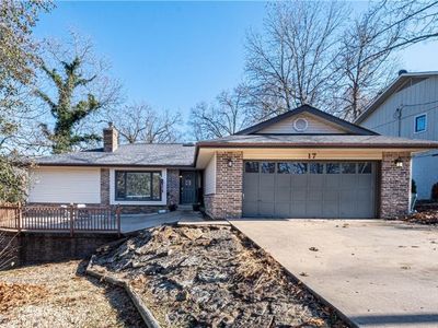 17 Basildon Cir, Bella Vista, AR, 72715
