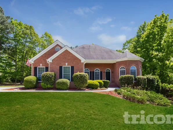 3545 Bulloch Lake Rd, Loganville, GA 30052