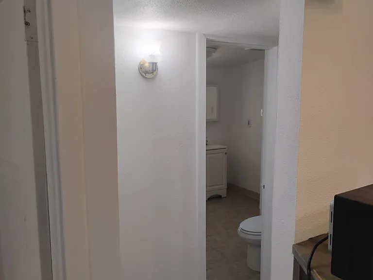 104 106 & 1/2 Fishering Dr — Photo 5
