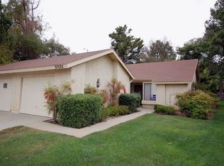 37222 Village 37, Camarillo, CA 93012