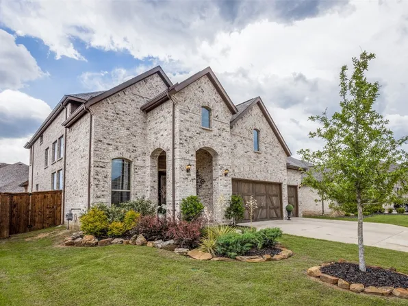 916 Winter Creek Dr, McKinney, TX 75071